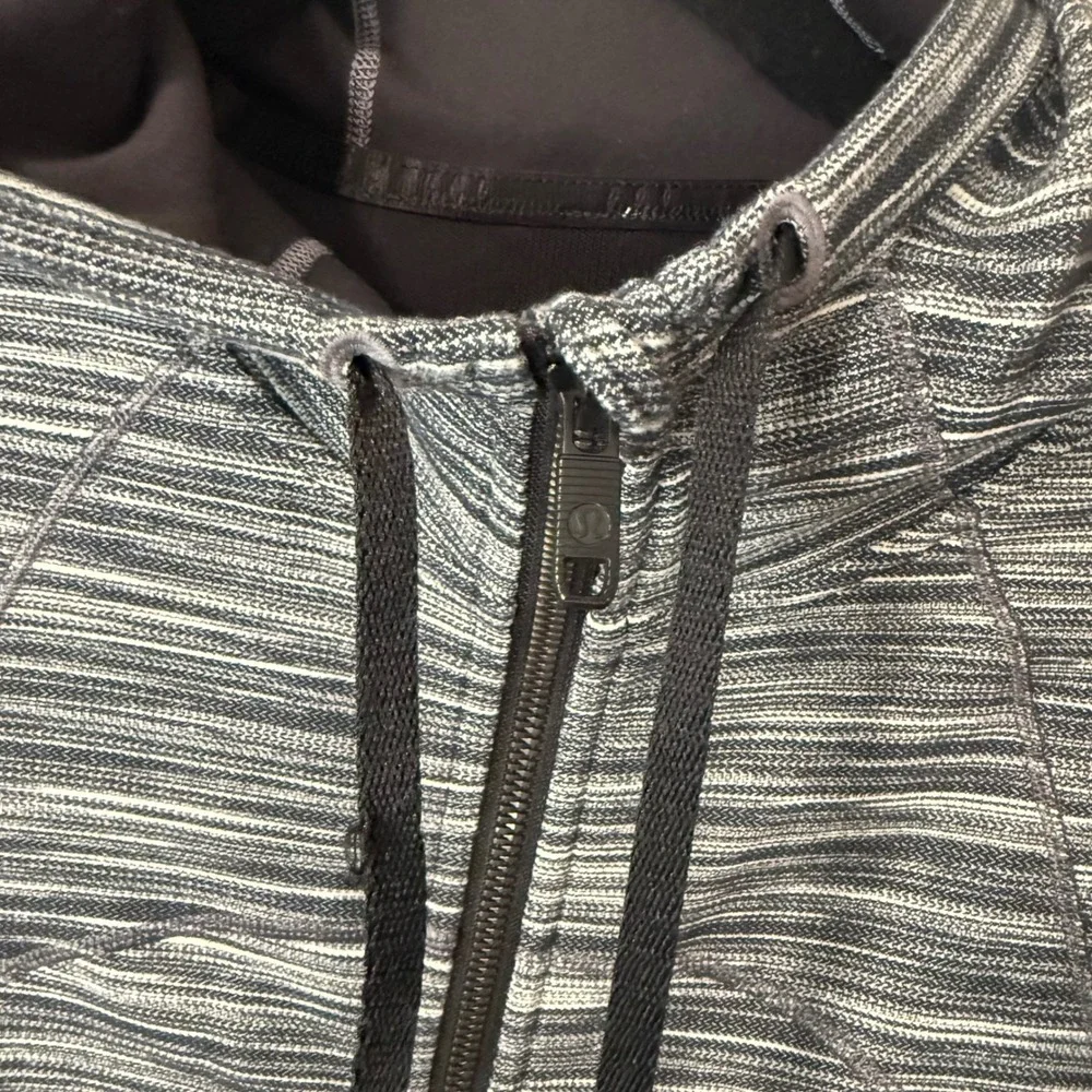 Lululemon Womens Hooded Define Jacket Full Zip 10‎ Grey Space Dye Athleisure